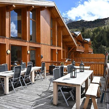 Parc Madeleine - Chalets Сен-Франсуа-Лоншам Экстерьер фото