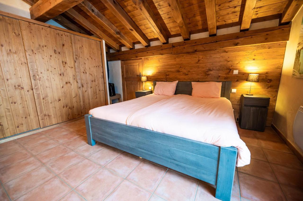 Parc Madeleine - Chalets Сен-Франсуа-Лоншам Экстерьер фото