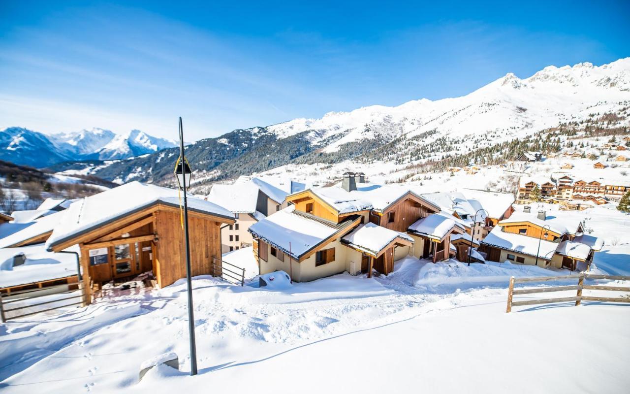 Parc Madeleine - Chalets Сен-Франсуа-Лоншам Экстерьер фото